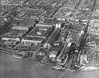 Photo # 80-G-454990:  Washington Navy Yard, D.C., 18 December 1918