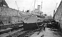 Photo # NH 42430:  USS Vedette in dry dock at L'Orient, France, circa 1917-1918