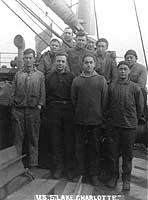 Photo #  NH 107313:  Crew members on board USS Lake Charlotte, circa 1918-1919.